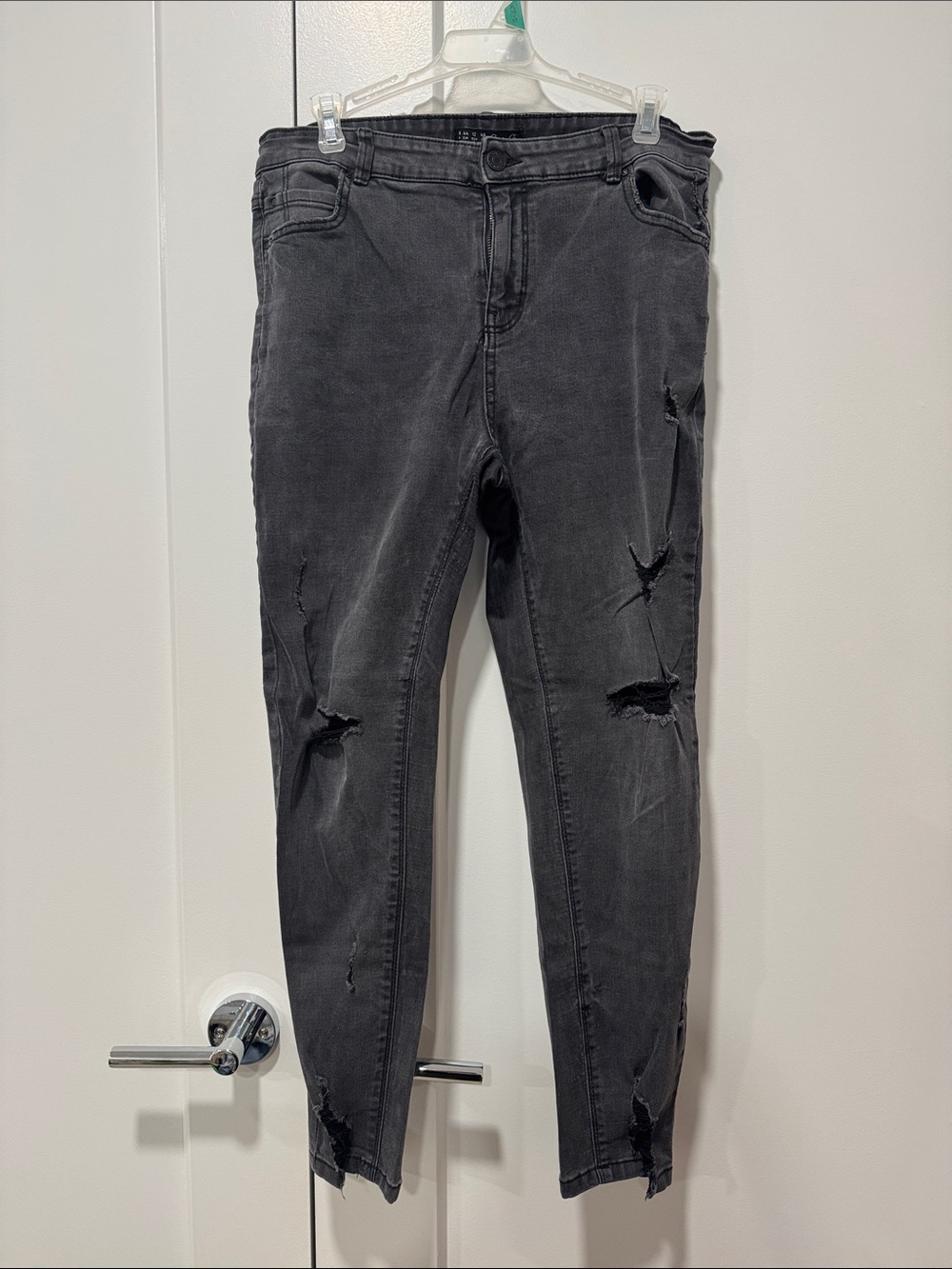 Denim&Co Black Distressed Skinny Jeans